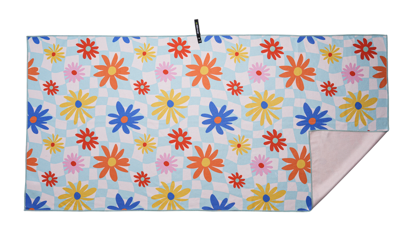 Free Design Quick Dry Microfiber Waffle Beach Towel Custom Sand Free Beach Towel With Logo