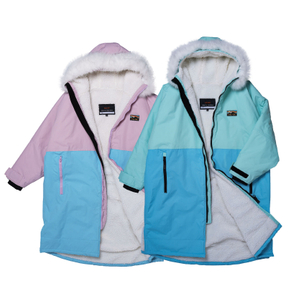 2025 New Design Adult Changing Robe Waterproof Wholesale Custom Sherpa Lined Changing Robe With Logo